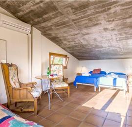 3 Bedroom Villa with Pool near Port de Pollensa, Sleeps 6